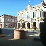 Au Coeur De - D'hotes 3* Montastruc-la-Conseillère