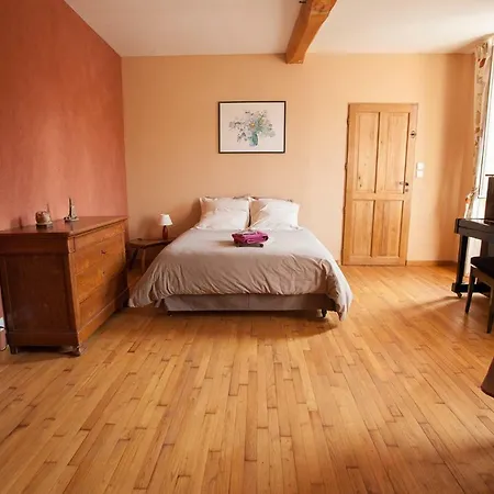 Au Coeur De - D'hotes فندق مبيت وإفطار 3*